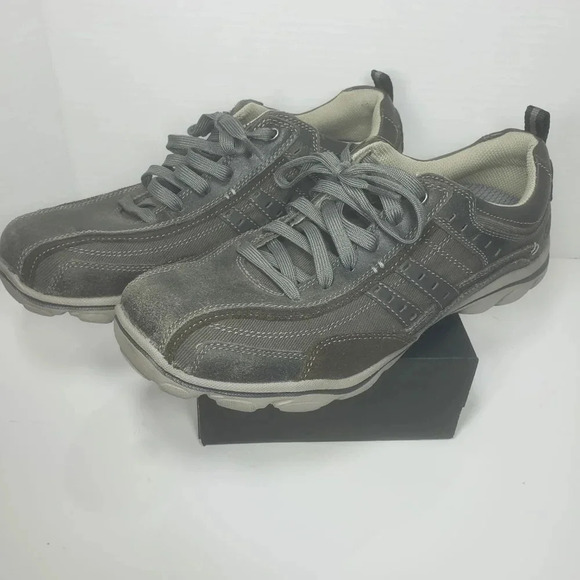 Skechers Relaxed Fit Memory Foam Mens Leather Lace-up Shoes,US  11. - Picture 1 of 7